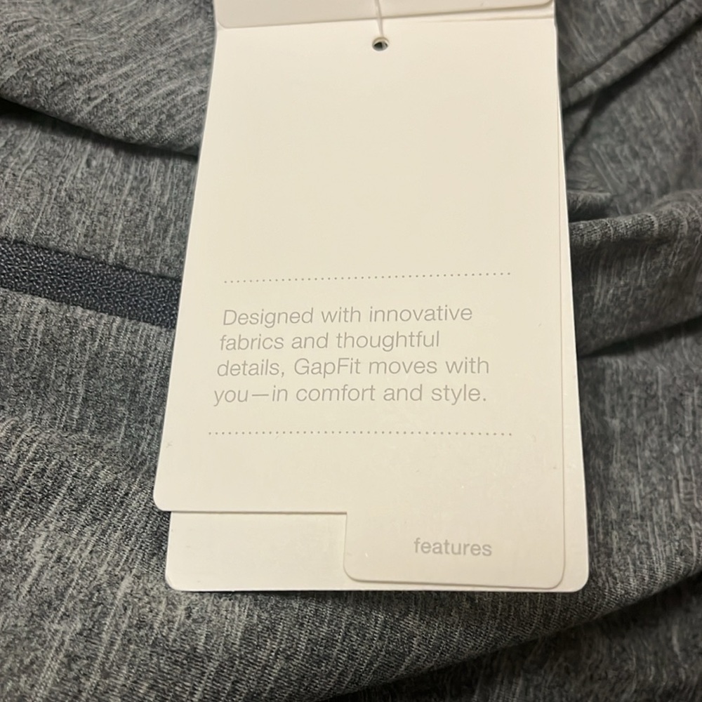 NWT GapFit performance hoodie size XL - Picture 5 of 6